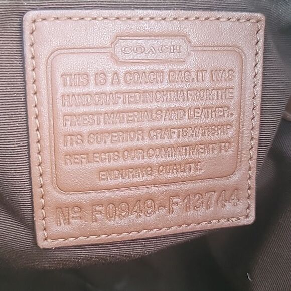 Coach Vintage Boho Ashley Shoulder Bag - Picture 5 of 11